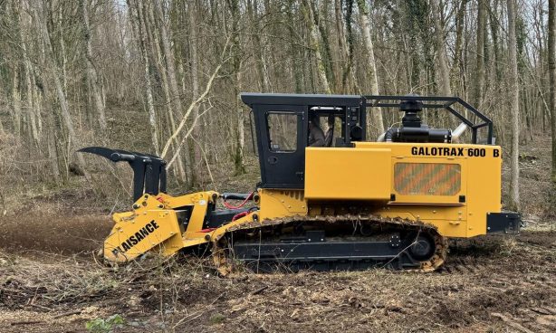 Broyeur automoteur sur chenilles Galotrax Plaisance Équipements